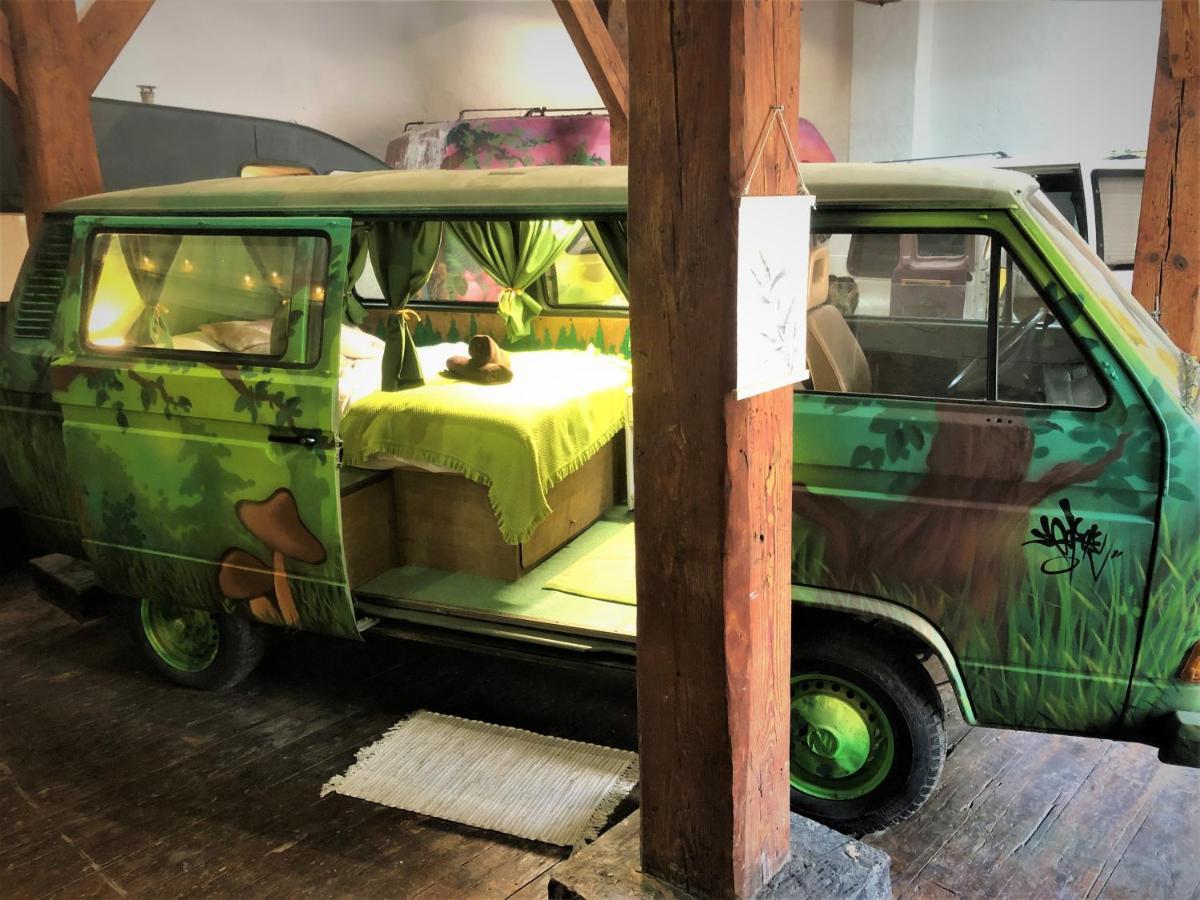 Urban Van Glamping ريغا المظهر الخارجي الصورة