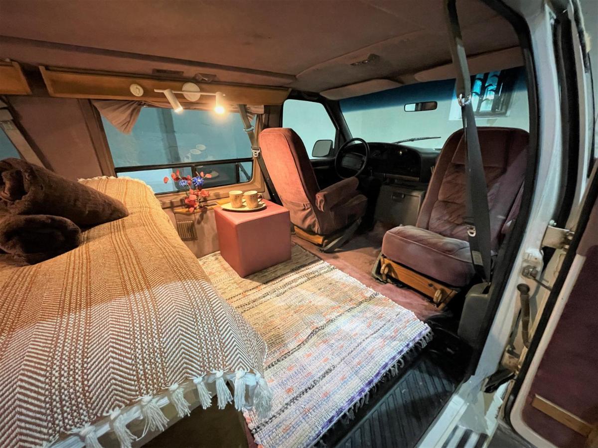 Urban Van Glamping ريغا المظهر الخارجي الصورة