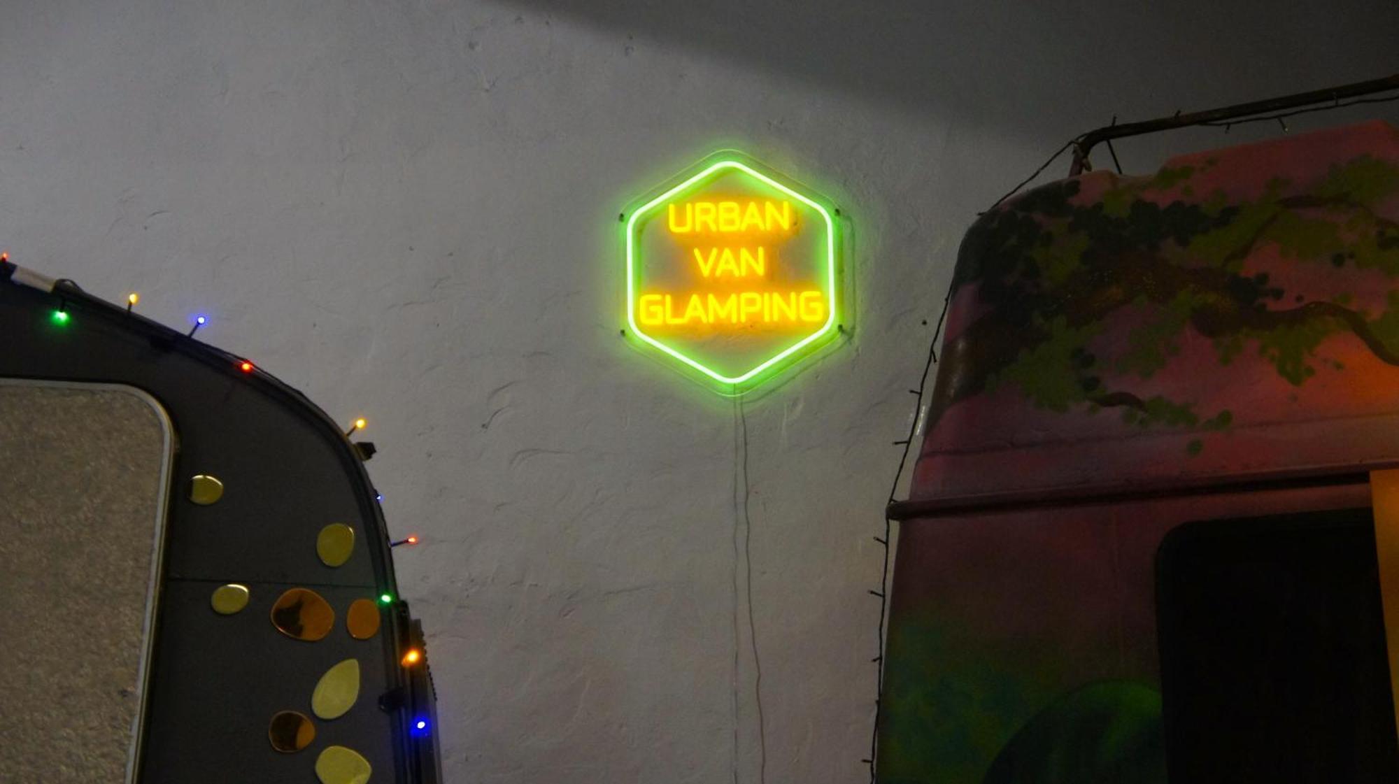 Urban Van Glamping ريغا المظهر الخارجي الصورة