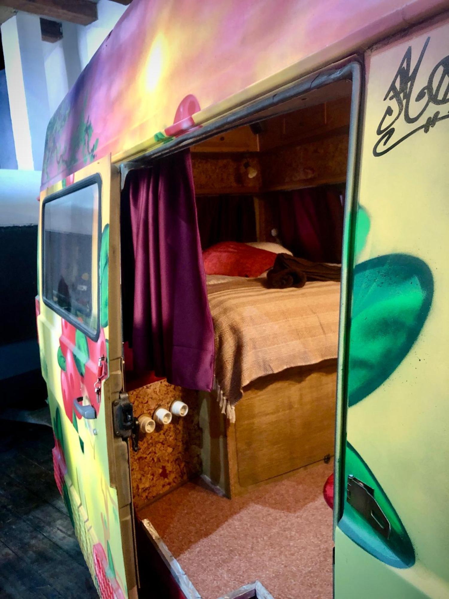 Urban Van Glamping ريغا المظهر الخارجي الصورة