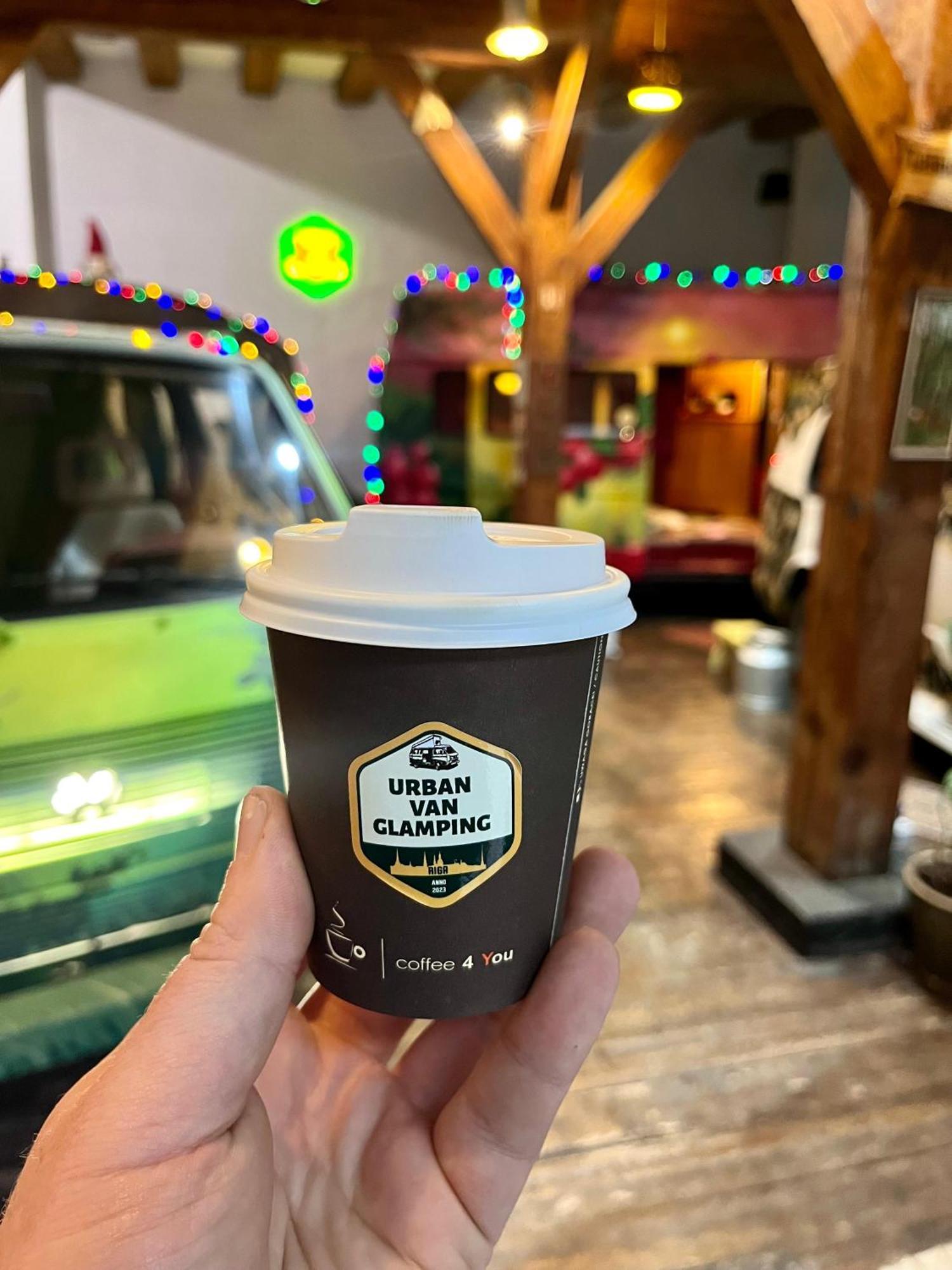 Urban Van Glamping ريغا المظهر الخارجي الصورة