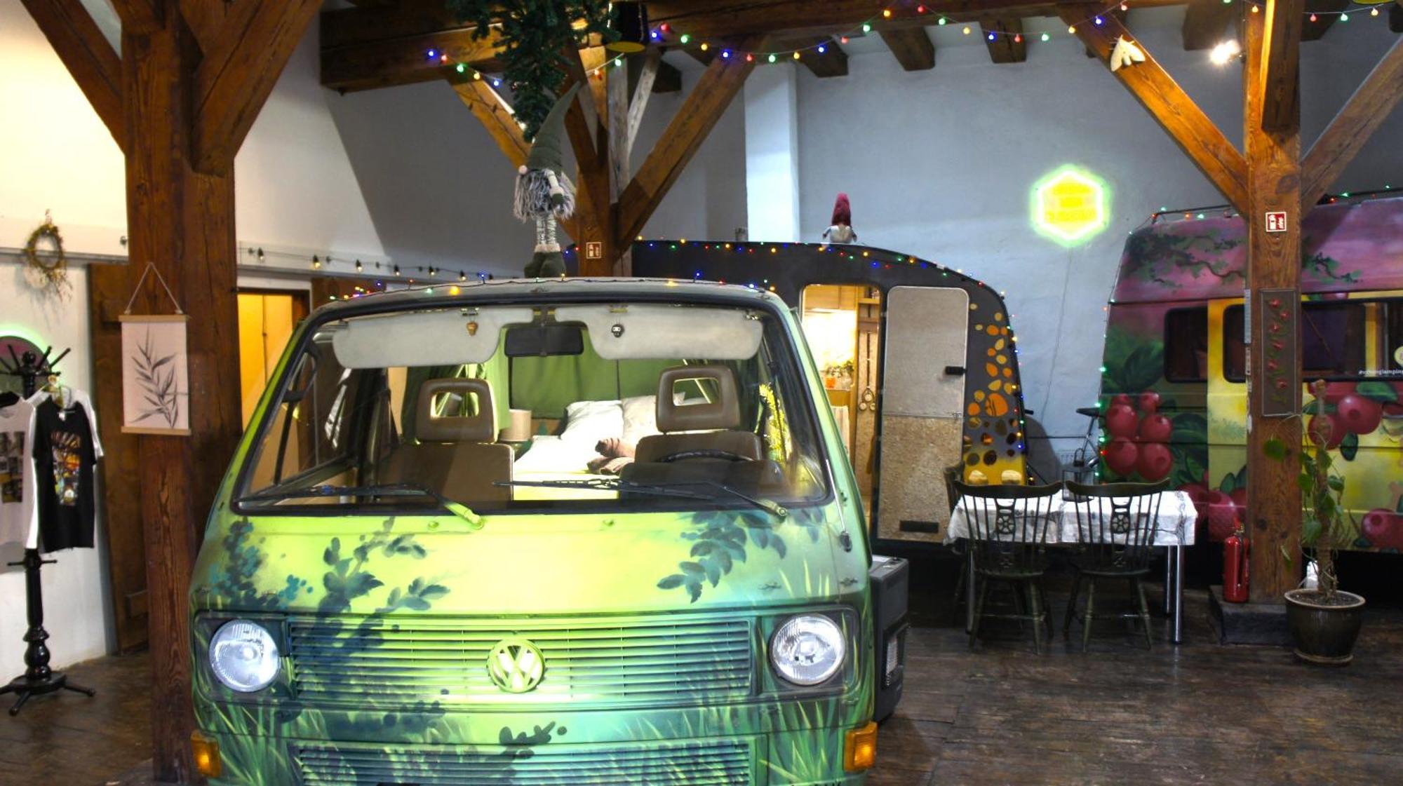 Urban Van Glamping ريغا المظهر الخارجي الصورة